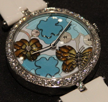 Женские часики Van Cleef & Arpels Extraordinary Butterfly