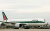 Итальянская авиакомпания Alitalia выставит на продажу коллекцию картин